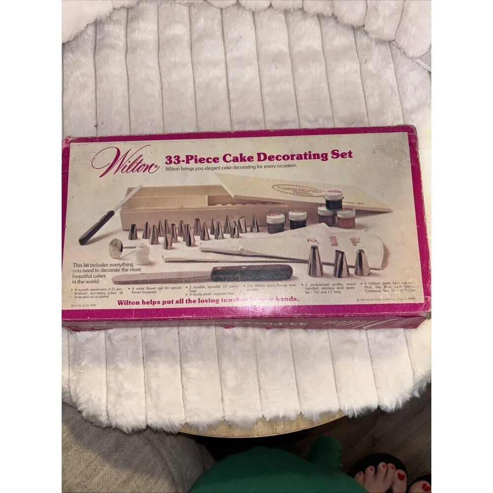 Vintage 1974 Wilton Sugar Plum Cake Decorating Kit Set with Box & Many Extras